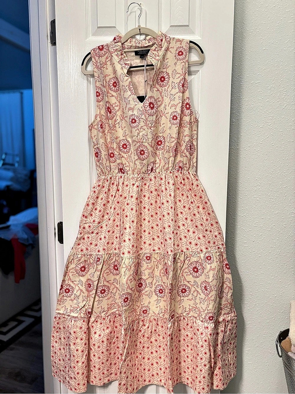 Magar Floral Midi Dress in Pink & Cream Size Large NWT